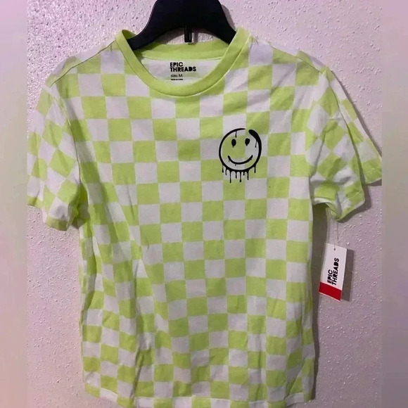 Big Boys Bundle - Marvel Long Sleeve Tee, Ideology and Unvibe Short Sleeve Tees. - Picture 7 of 9